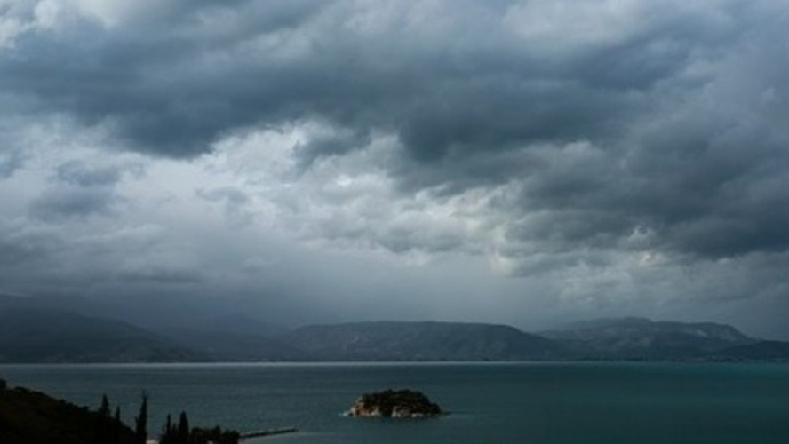 Πώς εξελίσσεται η κακοκαιρία «BYRON» σε ολόκληρη τη χώρα – Συστάσεις και επιχειρήσεις Πολιτικής Προστασίας Κακοκαιρία BYRON πλημμύρες και επιχειρήσεις Πολιτικής Προστασίας